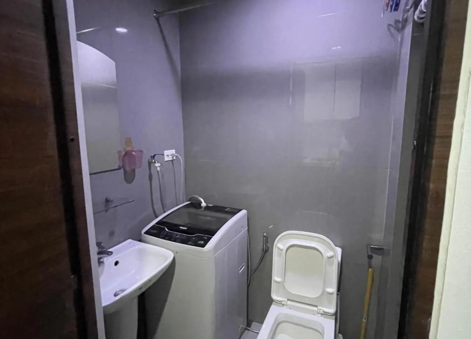 Condo In Makati Central Business District Manila Philippines